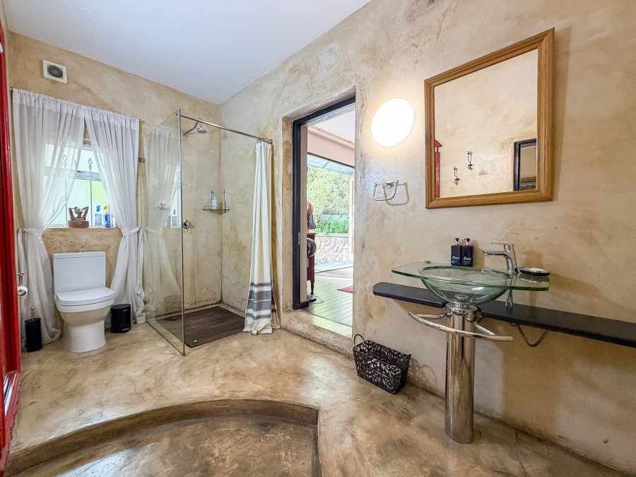 4 Bedroom Property for Sale in Bantry Bay Western Cape